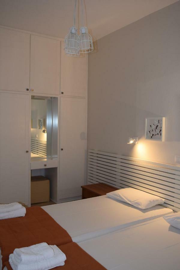 Marini Apartments Moraitika Exterior foto